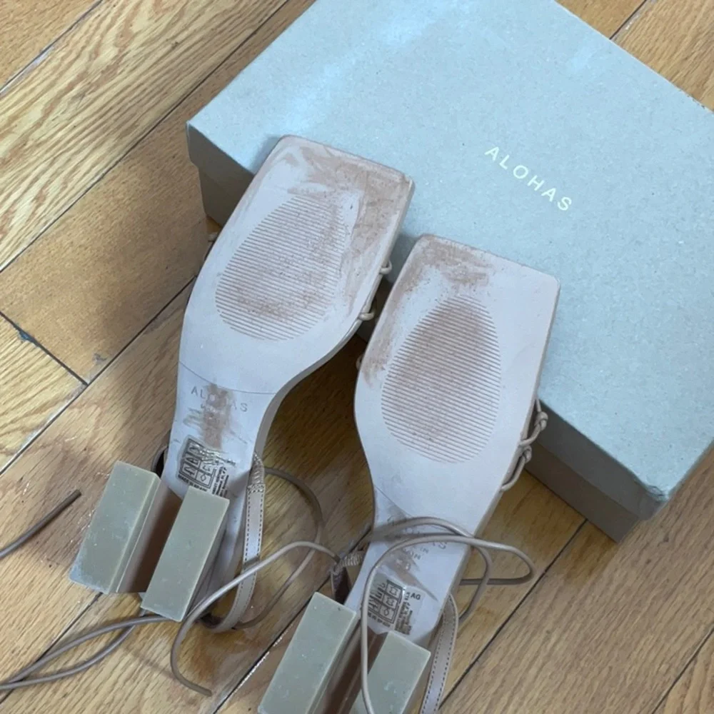 ALOHAS juniper Sandal in Camel, EU: Size 38